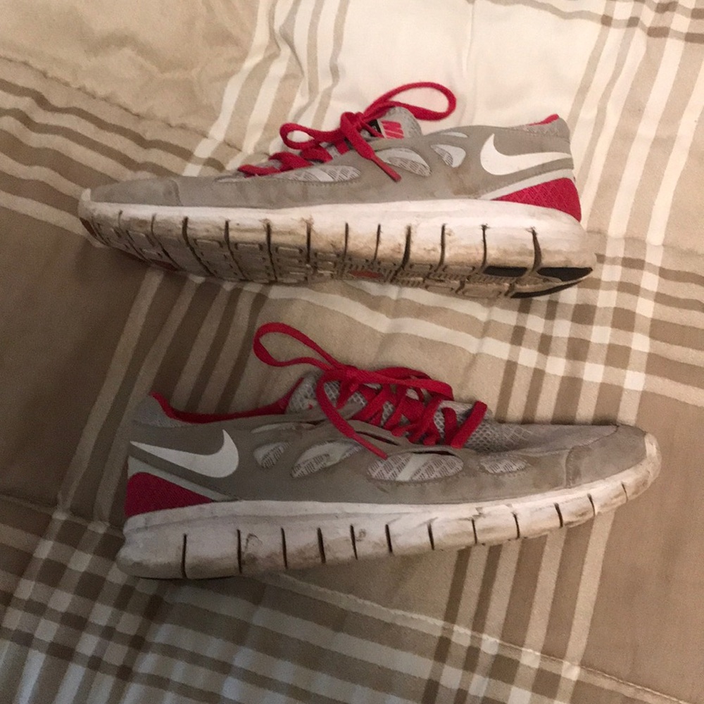 Nike shoes 🎈3 for $5